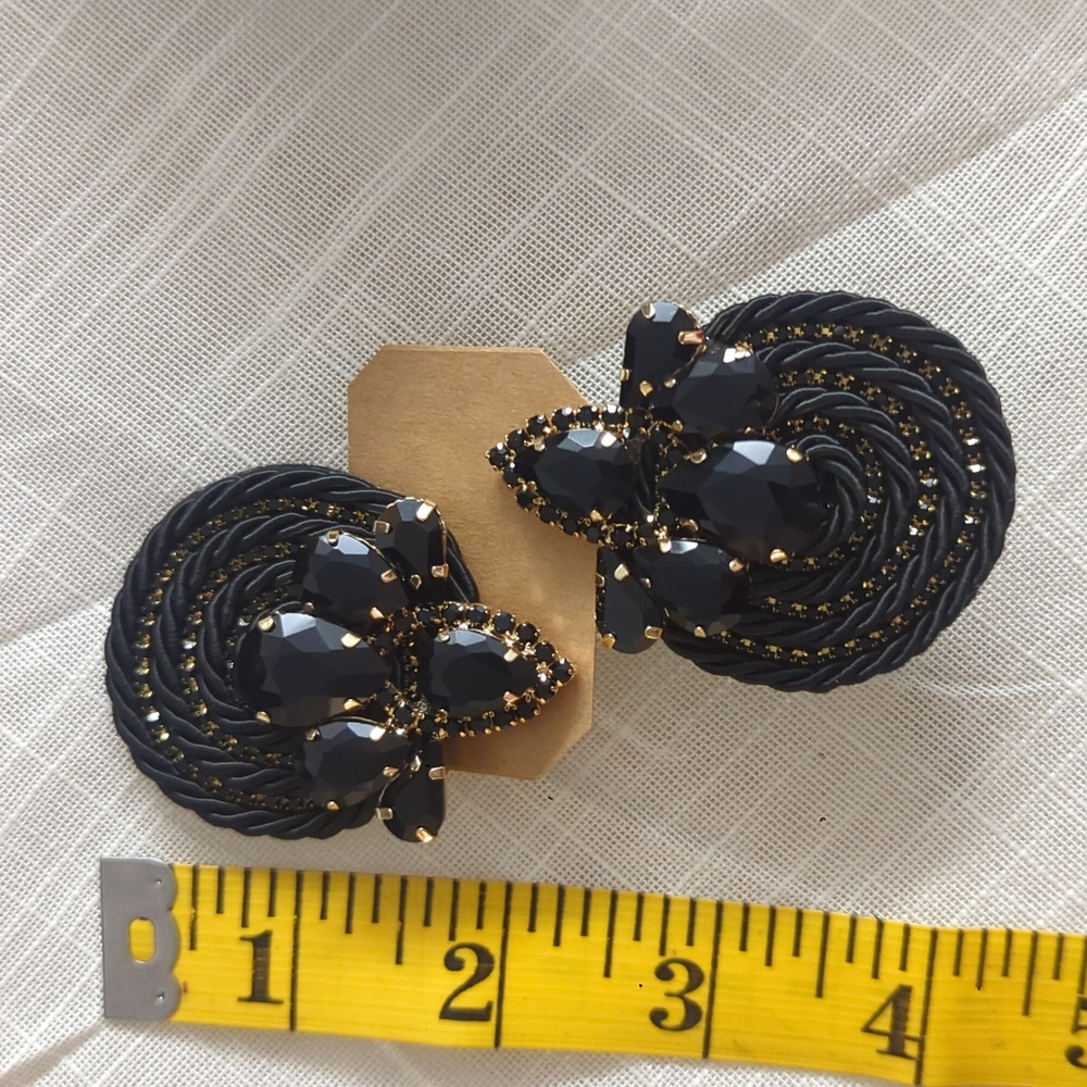 JCREW F. BLACK AND GOLD EARRINGS